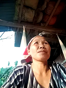 Snapshot of TinTin321 chatting on 22, 9, 2025 TinTin321 online show from 22, 9, 2025