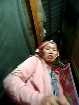 Snapshot of TinTin321 chatting on 6, 10, 2025 TinTin321 online show from 6, 10, 2025