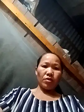 Snapshot of TinTin321 chatting on 6, 10, 2025 TinTin321 online show from 6, 10, 2025