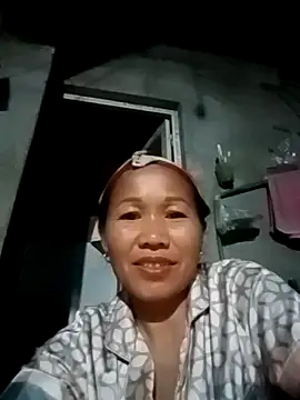 Snapshot of TinTin321 chatting on 9, 10, 2025 TinTin321 online show from 9, 10, 2025