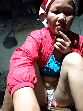 Snapshot of TinTin321 chatting on 29, 10, 2025 TinTin321 online show from 29, 10, 2025