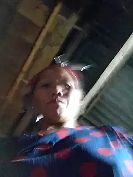 Snapshot of TinTin321 chatting on 31, 10, 2025 TinTin321 online show from 31, 10, 2025