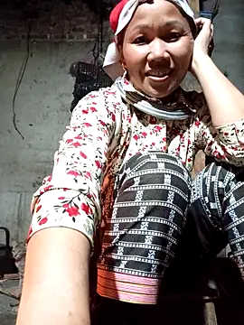 Snapshot of TinTin321 chatting on 1, 12, 2025 TinTin321 online show from 1, 12, 2025