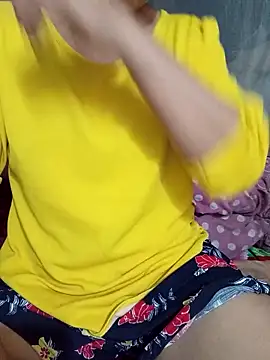 Snapshot of TinTin321 chatting on 13, 12, 2025 TinTin321 online show from 13, 12, 2025