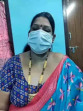 Snapshot of sutari84 chatting on 21, 9, 2025 sutari84 online show from 21, 9, 2025