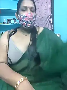 Snapshot of sutari84 chatting on 23, 9, 2025 sutari84 online show from 23, 9, 2025