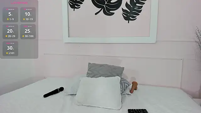 Snapshot of azaharaaa_ chatting on 11, 9, 2025 azaharaaa online show from 11, 9, 2025