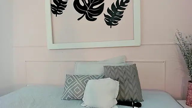 Snapshot of azaharaaa_ chatting on 1, 10, 2025 azaharaaa online show from 1, 10, 2025