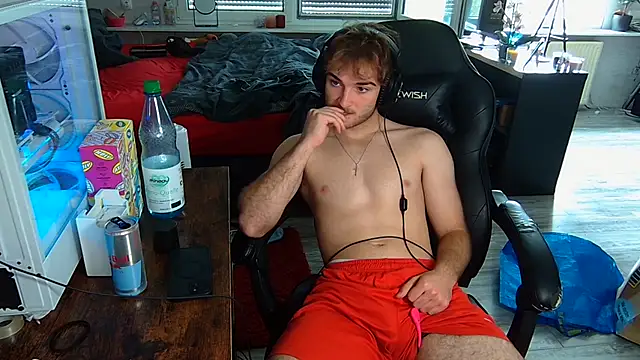 Snapshot of Rudi2007Eye chatting on 22, 9, 2025 Rudi2007Eye online show from 22, 9, 2025