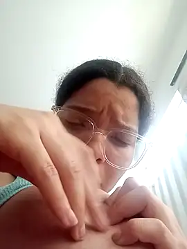 VictoriDior online show from 12, 9, 2025