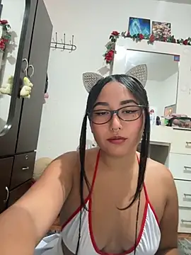 Snapshot of saranghae_ chatting on 19, 10, 2025 saranghae online show from 19, 10, 2025