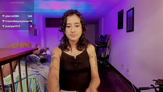 Snapshot of atenea_dragon__ chatting on 16, 11, 2025 atenea dragon online show from 16, 11, 2025