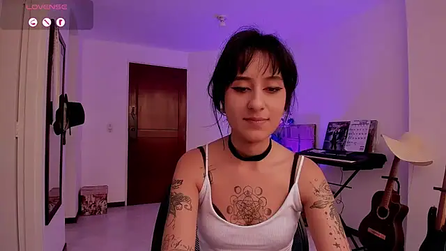 Snapshot of atenea_dragon__ chatting on 17, 6, 2026 atenea dragon online show from 17, 6, 2026