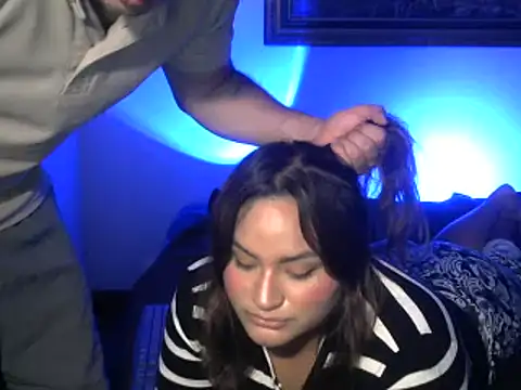 Snapshot of laurale_phillipe chatting on 28, 2, 2026 laurale phillipe online show from 28, 2, 2026