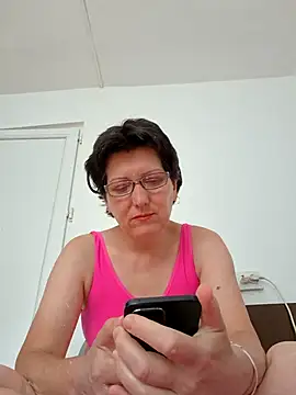 Snapshot of Vera_Elle chatting on 24, 6, 2026 Vera Elle online show from 24, 6, 2026