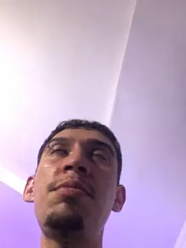 Snapshot of dominik_thompson777 chatting on 12, 11, 2025 dominik thompson777 online show from 12, 11, 2025