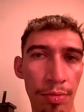 Snapshot of dominik_thompson777 chatting on 29, 11, 2025 dominik thompson777 online show from 29, 11, 2025