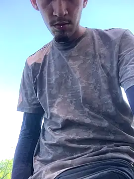 Snapshot of dominik_thompson777 chatting on 15, 12, 2025 dominik thompson777 online show from 15, 12, 2025