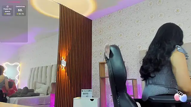 Snapshot of BLUE_TAY1 chatting on 15, 9, 2025 BLUE TAY1 online show from 15, 9, 2025