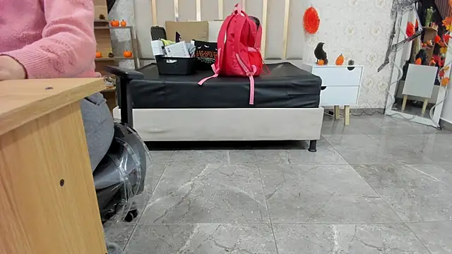 Snapshot of BLUE_TAY1 chatting on 28, 10, 2025 BLUE TAY1 online show from 28, 10, 2025