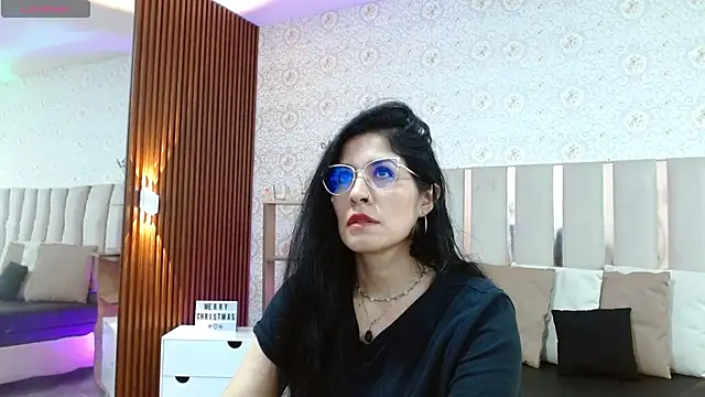 Snapshot of BLUE_TAY1 chatting on 13, 11, 2025 BLUE TAY1 online show from 13, 11, 2025