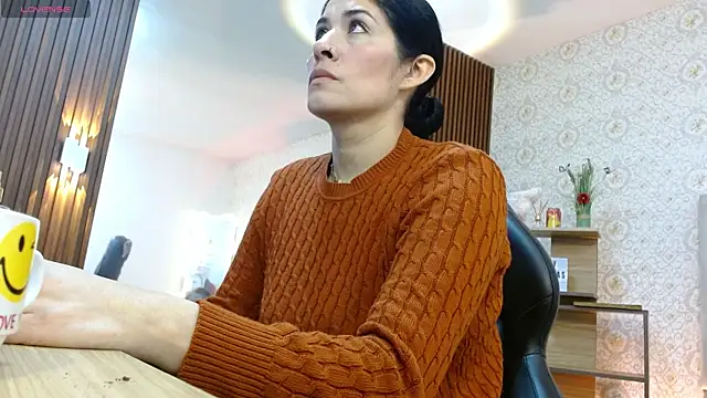 Snapshot of BLUE_TAY1 chatting on 19, 11, 2025 BLUE TAY1 online show from 19, 11, 2025