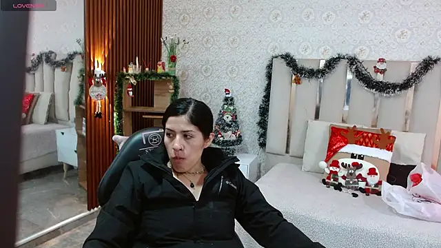 Snapshot of BLUE_TAY1 chatting on 27, 11, 2025 BLUE TAY1 online show from 27, 11, 2025