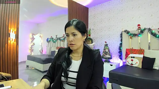 Snapshot of BLUE_TAY1 chatting on 14, 12, 2025 BLUE TAY1 online show from 14, 12, 2025