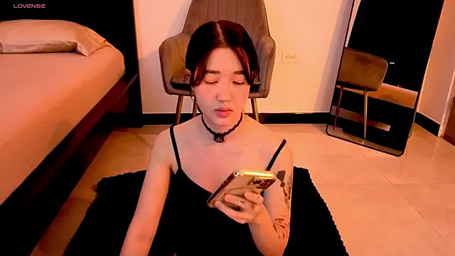 Snapshot of LilithCary chatting on 12, 7, 2026 LilithCary online show from 12, 7, 2026
