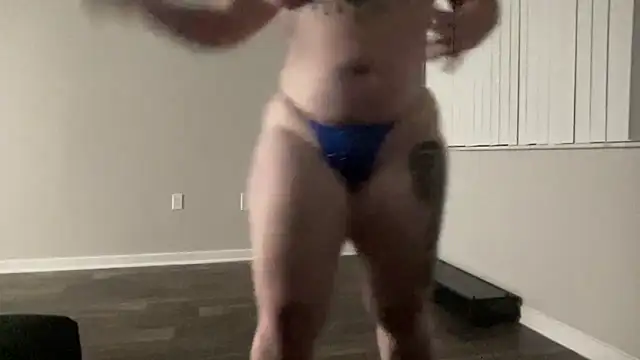 Electraaxoxo online show from 27, 4, 2026