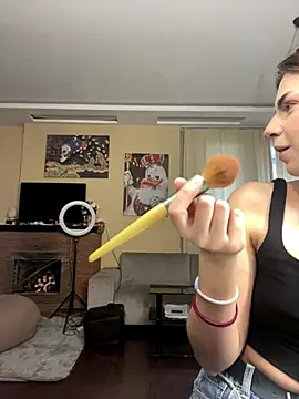 Snapshot of Miranda_Kerry chatting on 5, 11, 2025 Miranda Kerry online show from 5, 11, 2025