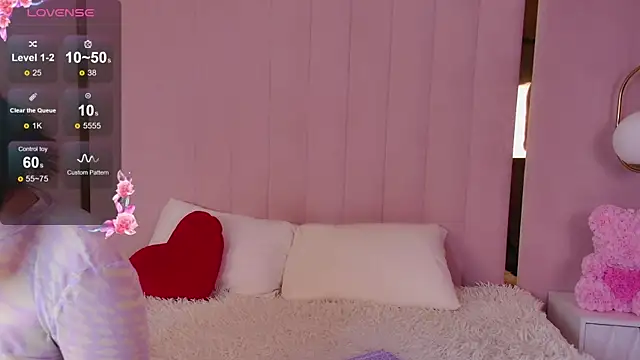 Snapshot of Miranda_Kerry chatting on 28, 11, 2025 Miranda Kerry online show from 28, 11, 2025