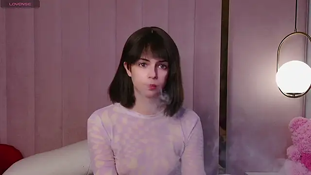 Snapshot of Miranda_Kerry chatting on 2, 12, 2025 Miranda Kerry online show from 2, 12, 2025