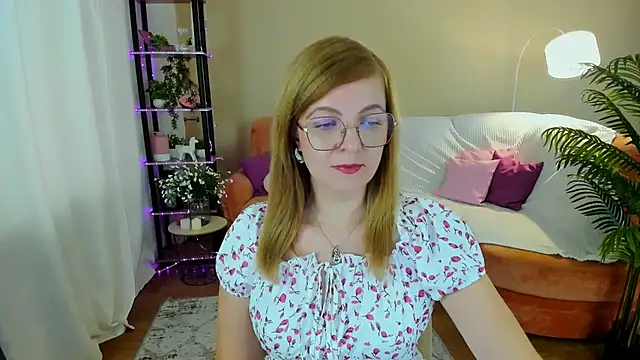 YourUniverser online show from 9, 9, 2025