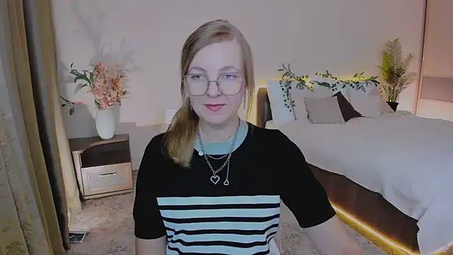 YourUniverser online show from 14, 9, 2025