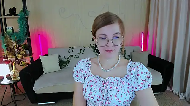 YourUniverser online show from 17, 11, 2025