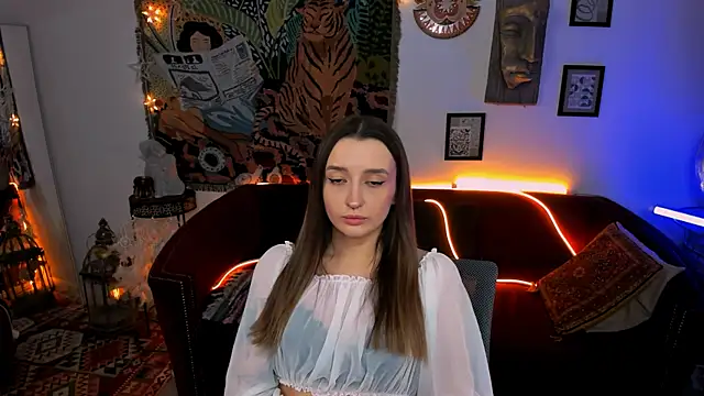 Snapshot of AliceLids chatting on 10, 9, 2025 AliceLids online show from 10, 9, 2025