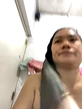 Snapshot of wildpussycat69 chatting on 2, 10, 2025 wildpussycat69 online show from 2, 10, 2025