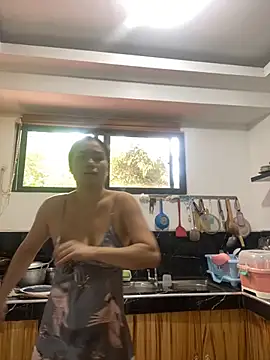 Snapshot of wildpussycat69 chatting on 28, 11, 2025 wildpussycat69 online show from 28, 11, 2025