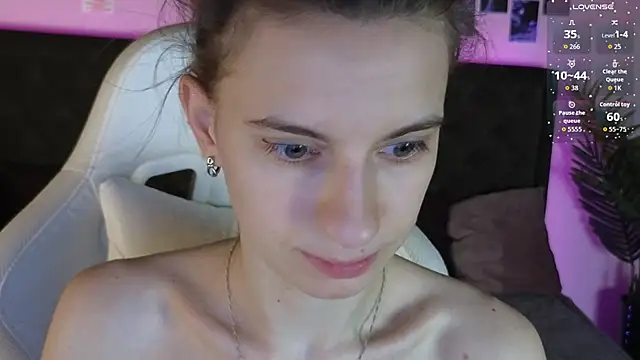 Snapshot of kaleriyaa_ chatting on 13, 1, 2026 kaleriyaa online show from 13, 1, 2026