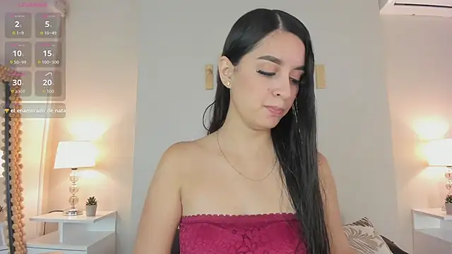 Snapshot of natachadiaz_ chatting on 5, 11, 2025 natachadiaz online show from 5, 11, 2025