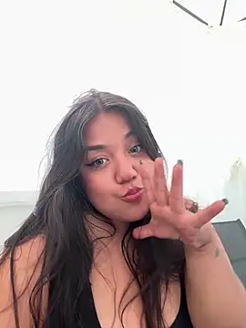 Snapshot of Sexxchubby chatting on 16, 10, 2025 Sexxchubby online show from 16, 10, 2025
