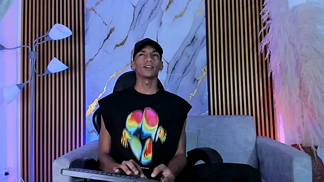 Snapshot of JulienSaint chatting on 29, 9, 2025 JulienSaint online show from 29, 9, 2025