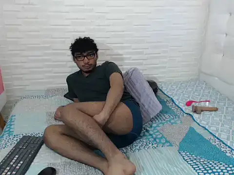 Snapshot of felipecams123 chatting on 13, 9, 2025 felipecams123 online show from 13, 9, 2025