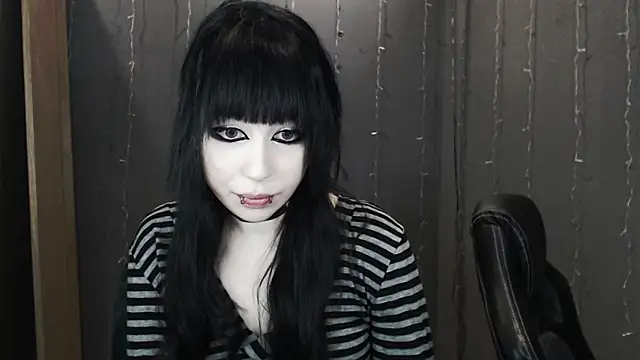  LUCY LAVE online show from 31, 3, 2026