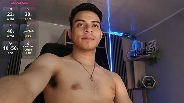 Snapshot of Bastian_MCcormick chatting on 10, 11, 2025 Bastian MCcormick online show from 10, 11, 2025