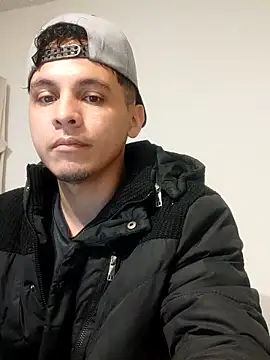 Snapshot of Andres_69_Fantasy chatting on 20, 11, 2025 Andres 69 Fantasy online show from 20, 11, 2025