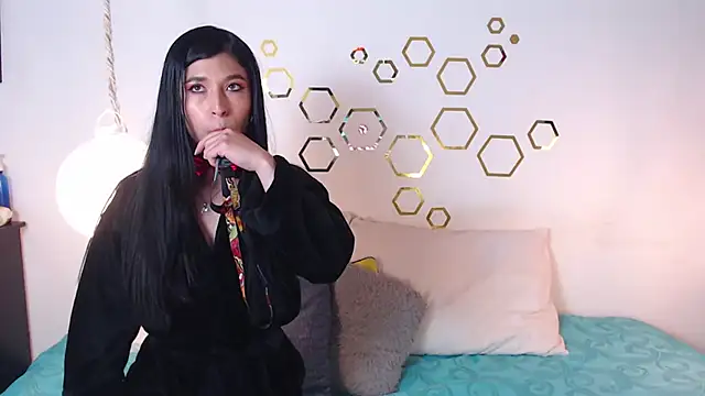 Snapshot of Provincute chatting on 25, 11, 2025 Provincute online show from 25, 11, 2025