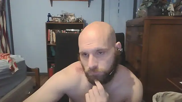 Snapshot of PDrents chatting on 7, 10, 2025 PDrents online show from 7, 10, 2025