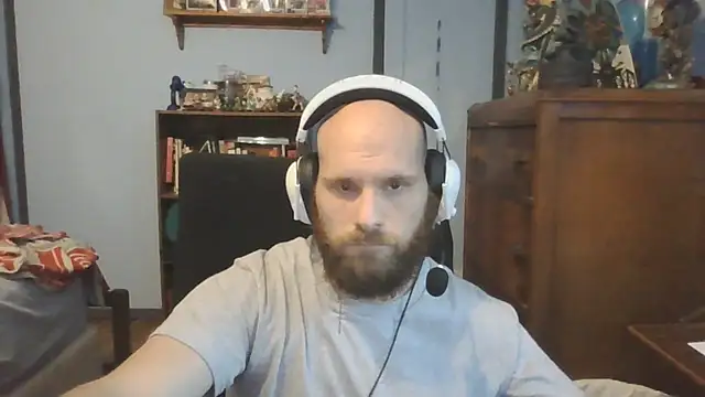 Snapshot of PDrents chatting on 24, 10, 2025 PDrents online show from 24, 10, 2025